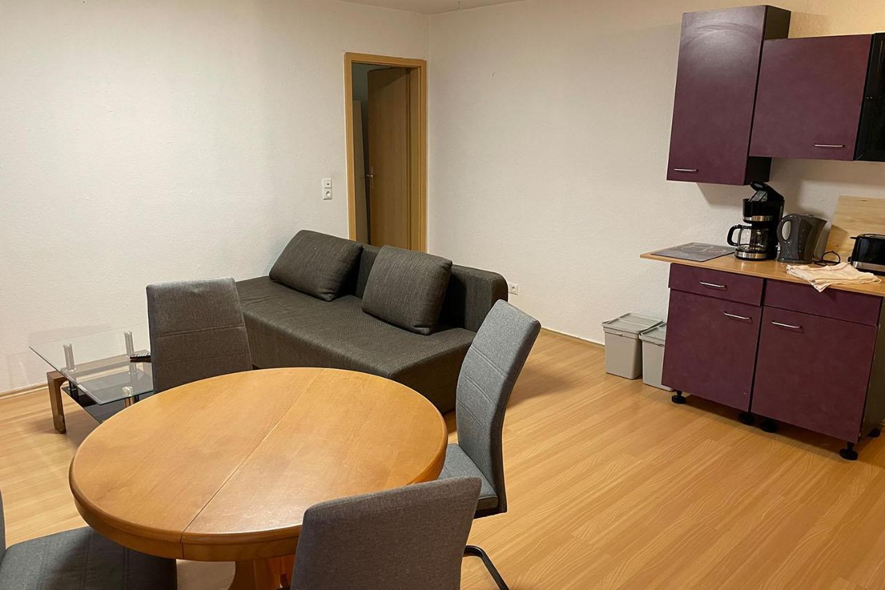 City Apartment With Wifi Near Jena Kahla  Екстер'єр фото